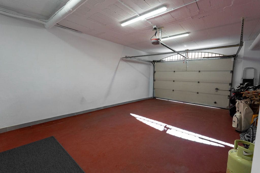 4 soverom Villa til salgs i Marbella - € 1 195 000 (Ref: 9610082)