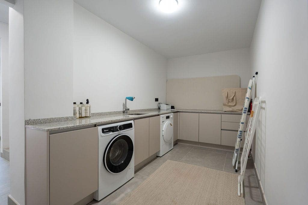 4 soverom Villa til salgs i Marbella - € 1 195 000 (Ref: 9610082)