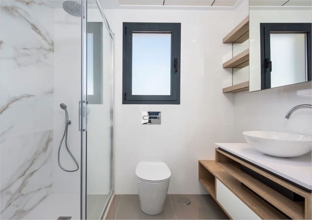 Chalet de 3 habitaciones en Centro, Los Alcázares en venta - 485.090 € (Ref: 9610089)