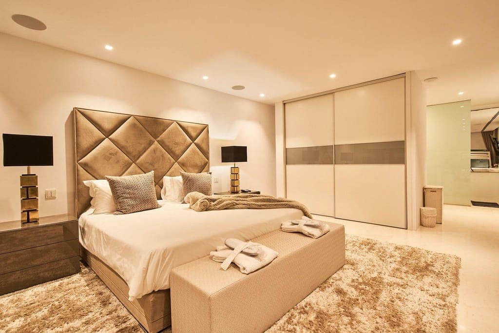 5 soverom Villa til salgs i Ibiza by - € 5 500 000 (Ref: 9610097)