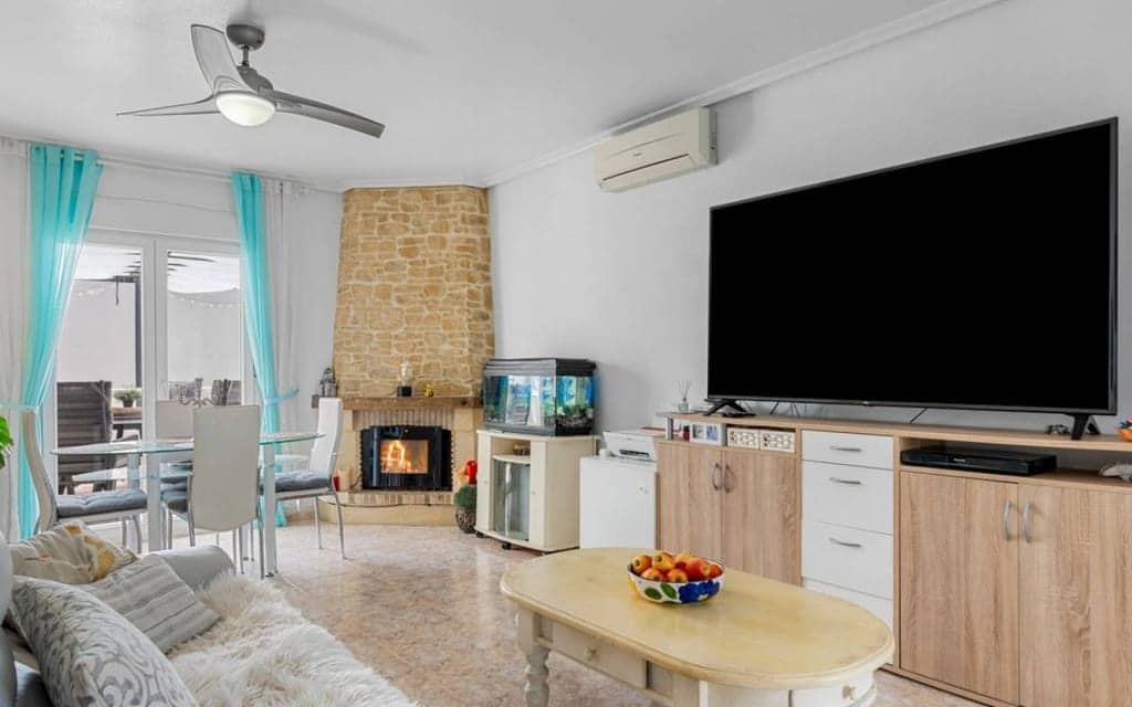 6 bedroom Villa for sale in Benijofar - € 525,000 (Ref: 9640962)