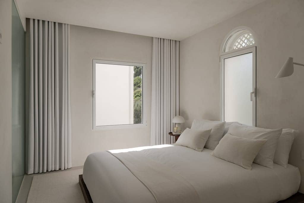 3 bedroom Apartment for sale in Marbella - € 2,995,000 (Ref: 9675077)