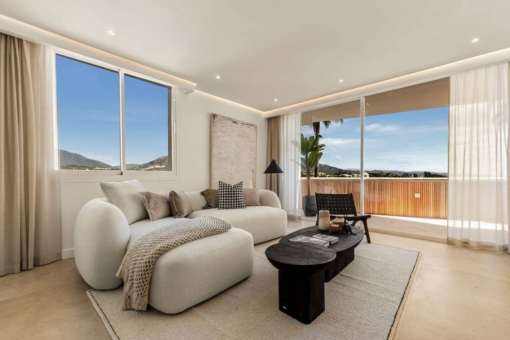 Apartamento de 2 habitaciones en Marbella en venta - 690.000 € (Ref: 9740188)