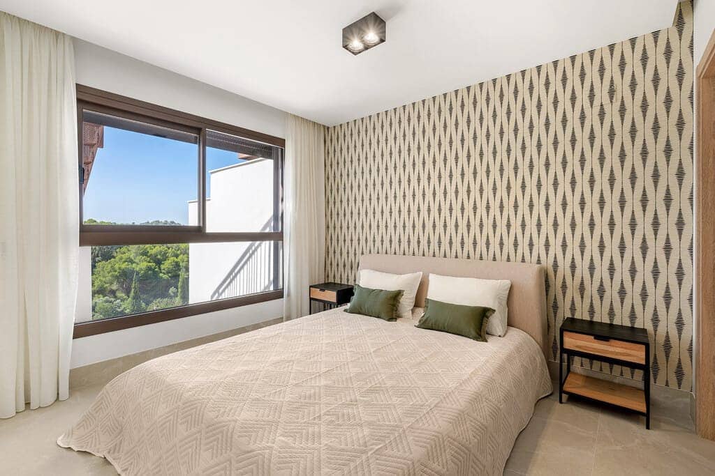 3 bedroom Apartment for sale in Marbella - € 945,000 (Ref: 9821364)