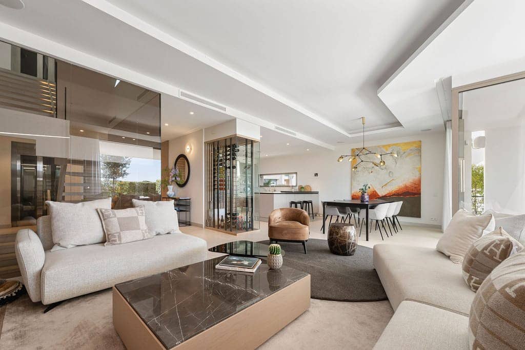 4 bedroom Villa for sale in Marbella - € 4,500,000 (Ref: 9834546)
