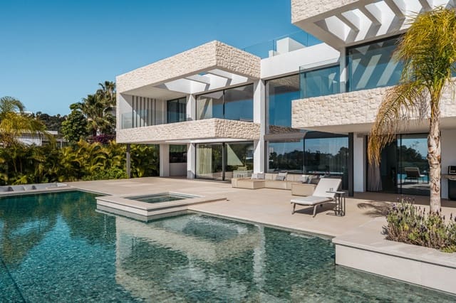 Chalet de 4 habitaciones en Benahavís en venta con piscina garaje - 5.950.000 € (Ref: 9162775)