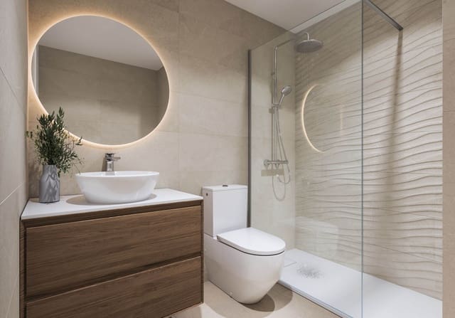 Ático de 2 habitaciones en Estepona en venta con piscina garaje - 575.000 € (Ref: 9293234)