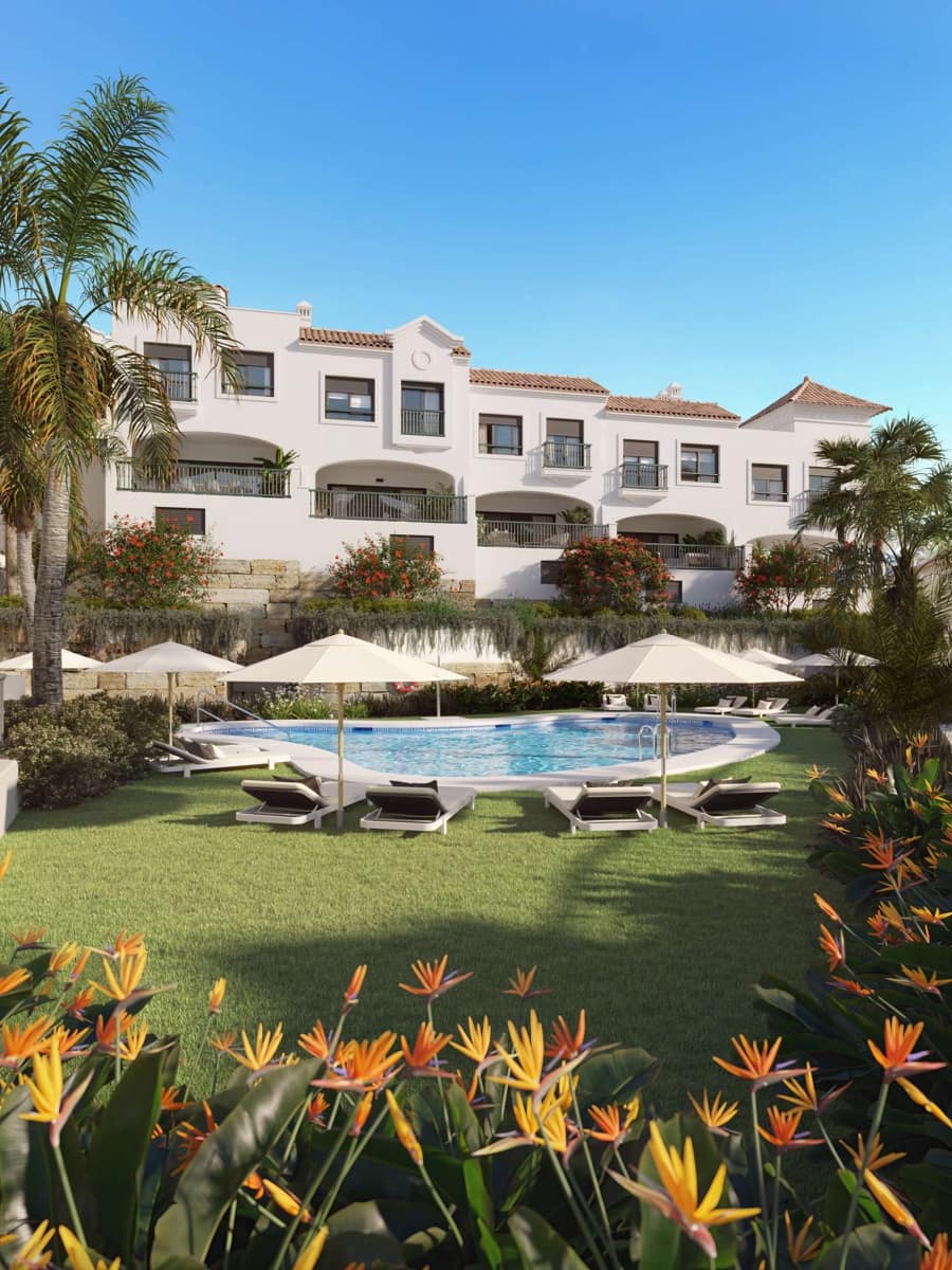 Casa de 3 habitaciones en Estepona en venta con piscina garaje - 470.250 € (Ref: 9293268)