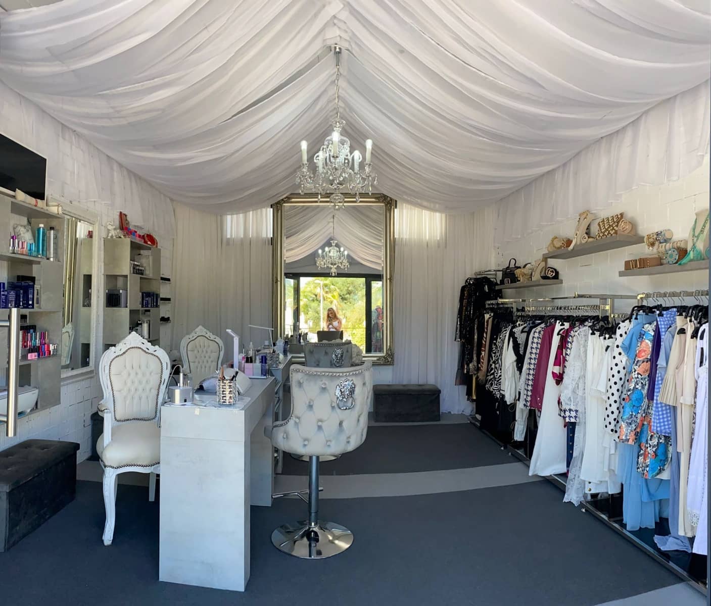 3 sypialnia Apartament na sprzedaż w Estepona z basenem garażem - 847 000 € (Ref: 9360226)