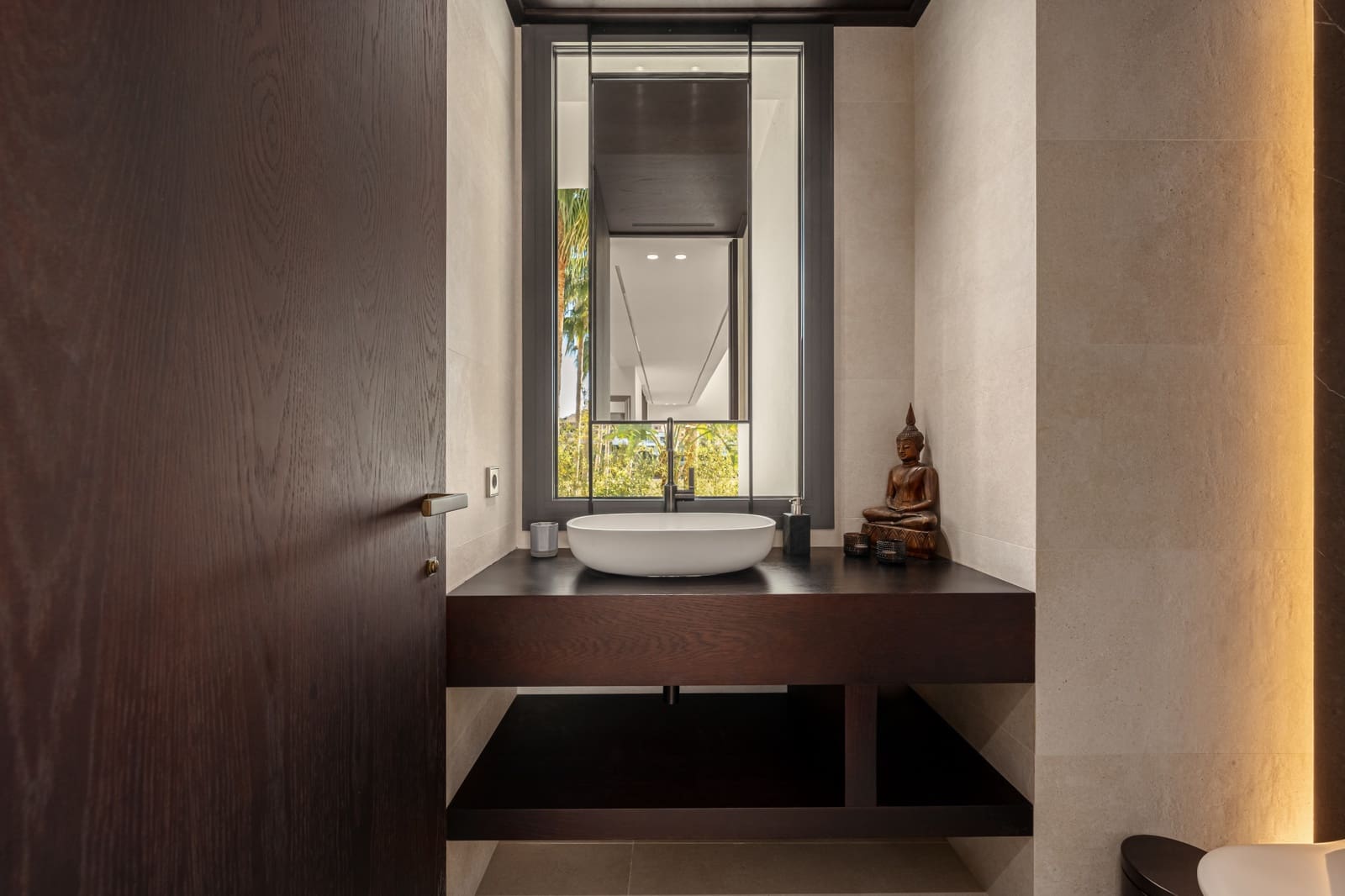 Chalet de 4 habitaciones en Benahavís en venta con piscina garaje - 5.950.000 € (Ref: 9362780)