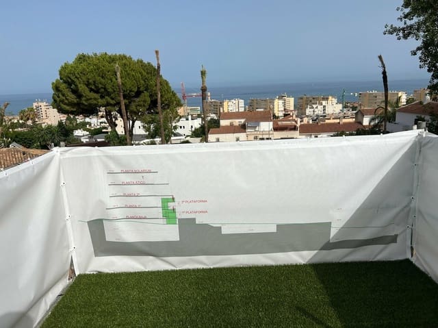 2 makuuhuone Huoneisto myytävänä paikassa Torremolinos mukana uima-altaan 
autotalli - 595 000 € (Ref: 9368907)