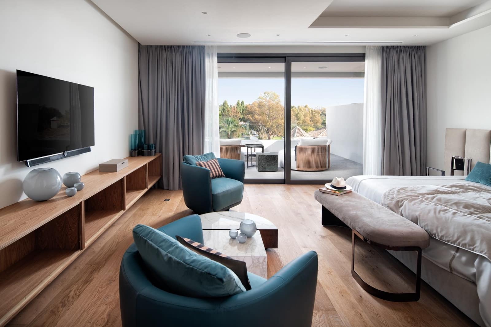 5 sypialnia Penthouse na sprzedaż w Marbella z basenem garażem - 4 450 000 € (Ref: 9385941)