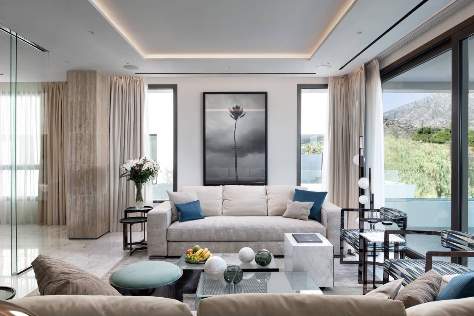 5 sypialnia Penthouse na sprzedaż w Marbella z basenem garażem - 4 450 000 € (Ref: 9385941)