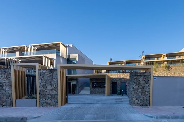 3 sypialnia Dom na sprzedaż w El Chaparral, Mijas z basenem garażem - 802 000 € (Ref: 9396531)