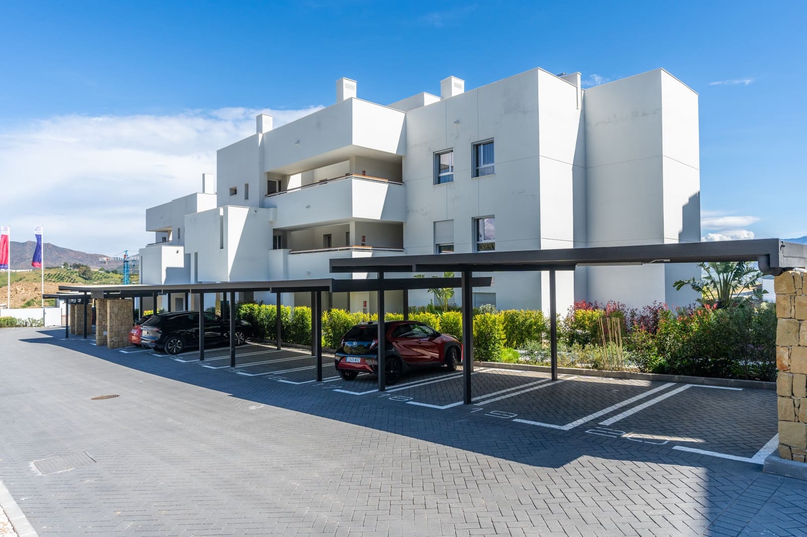 3 bedroom Penthouse for sale in Mijas Costa with pool garage - € 645,000 (Ref: 9440568)