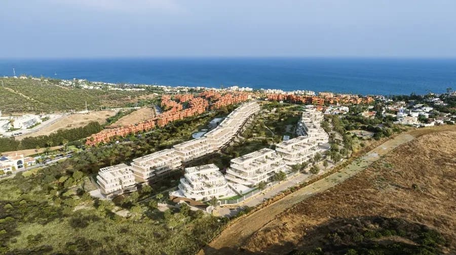 2 sypialnia Penthouse na sprzedaż w Estepona z basenem garażem - 1 028 000 € (Ref: 9440584)