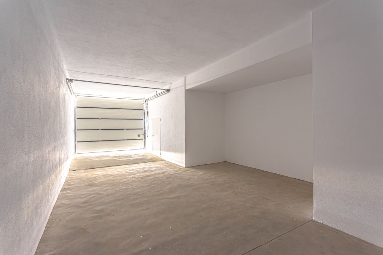 Chalet de 4 habitaciones en Benahavís en venta con piscina garaje - 1.890.000 € (Ref: 9596518)