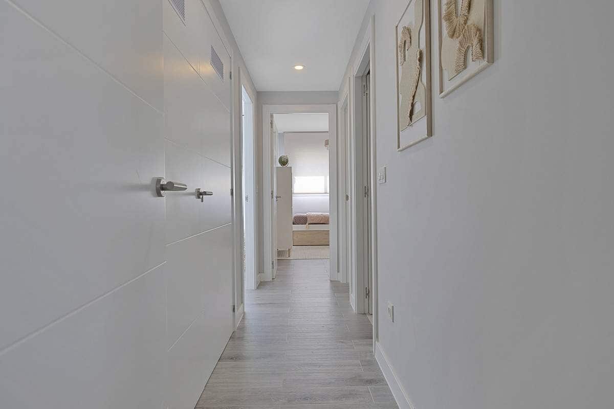 3 bedroom Apartment for sale in Mijas Costa with pool garage - € 697,700 (Ref: 7070656)