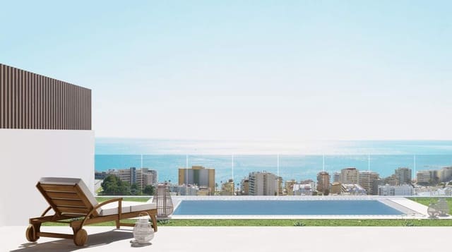 3 sypialnia Willa na sprzedaż w Fuengirola z basenem garażem - 1 460 000 € (Ref: 7074380)