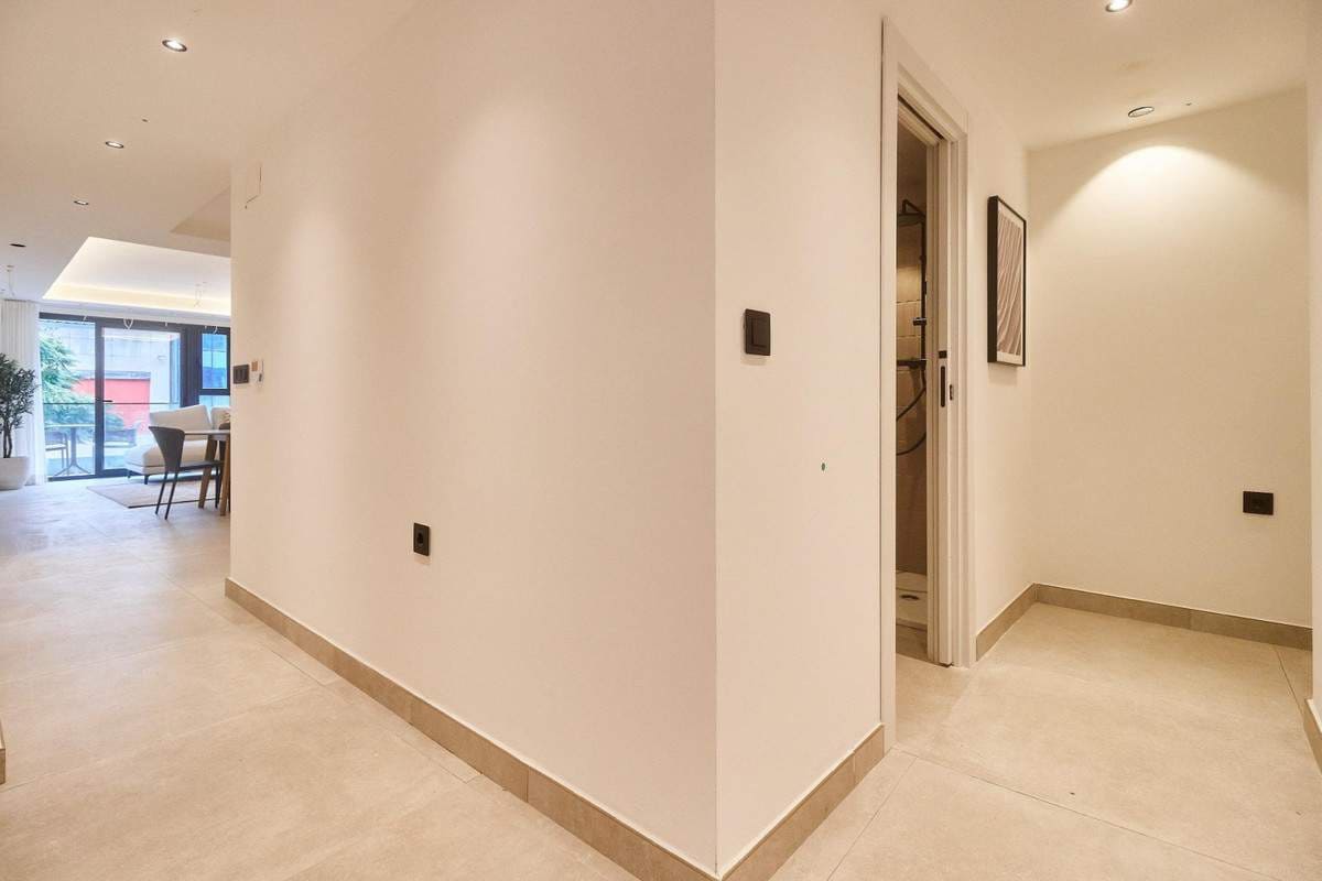 2 bedroom Apartment for sale in Fuengirola with pool garage - € 340,000 (Ref: 8585858)