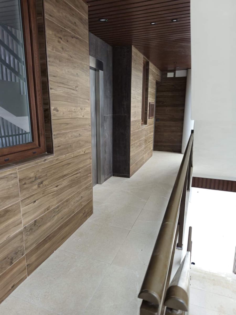 2 bedroom Apartment for sale in Benalmadena with pool garage - € 455,000 (Ref: 8625962)