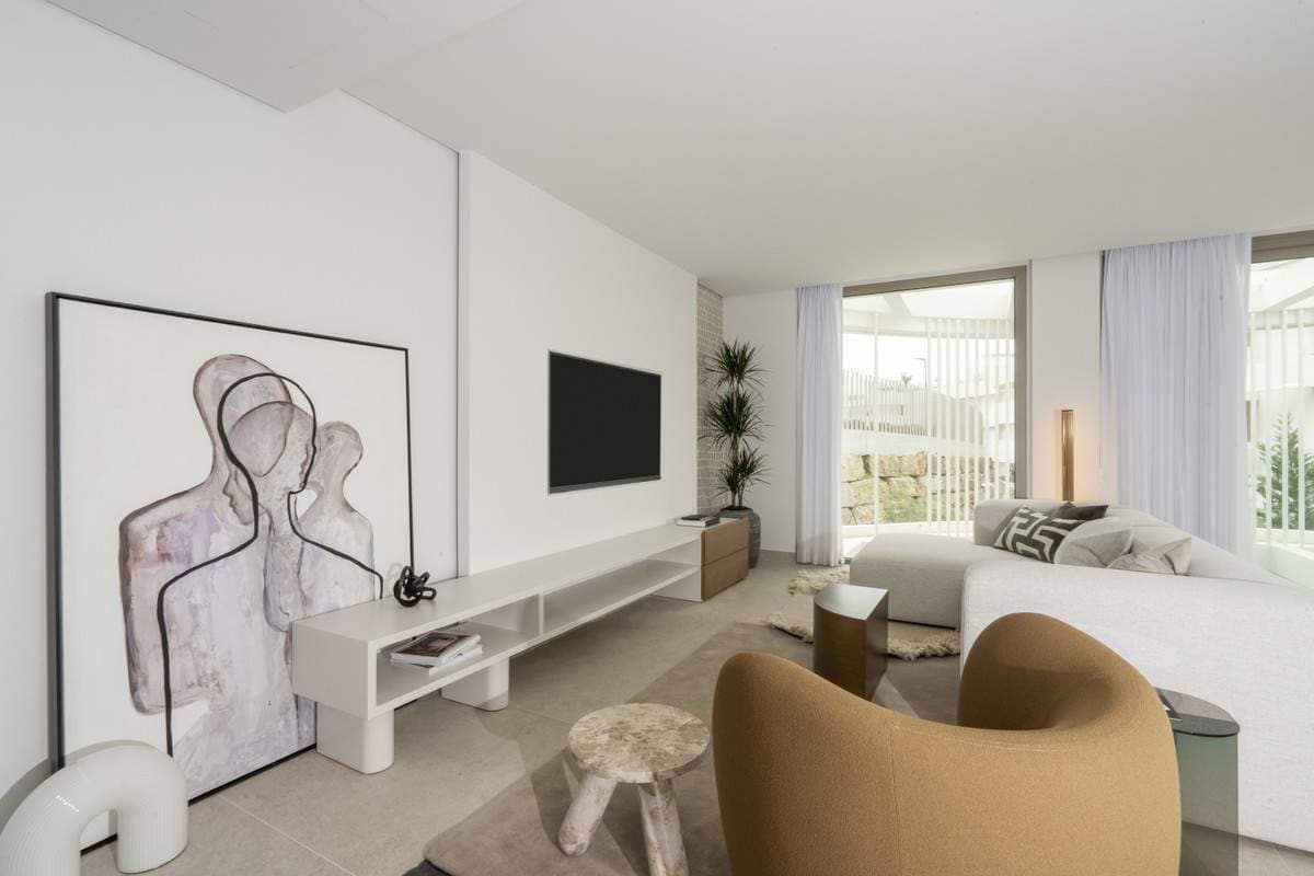 3 bedroom Apartment for sale in Marbella with pool garage - € 1,199,000 (Ref: 8633833)