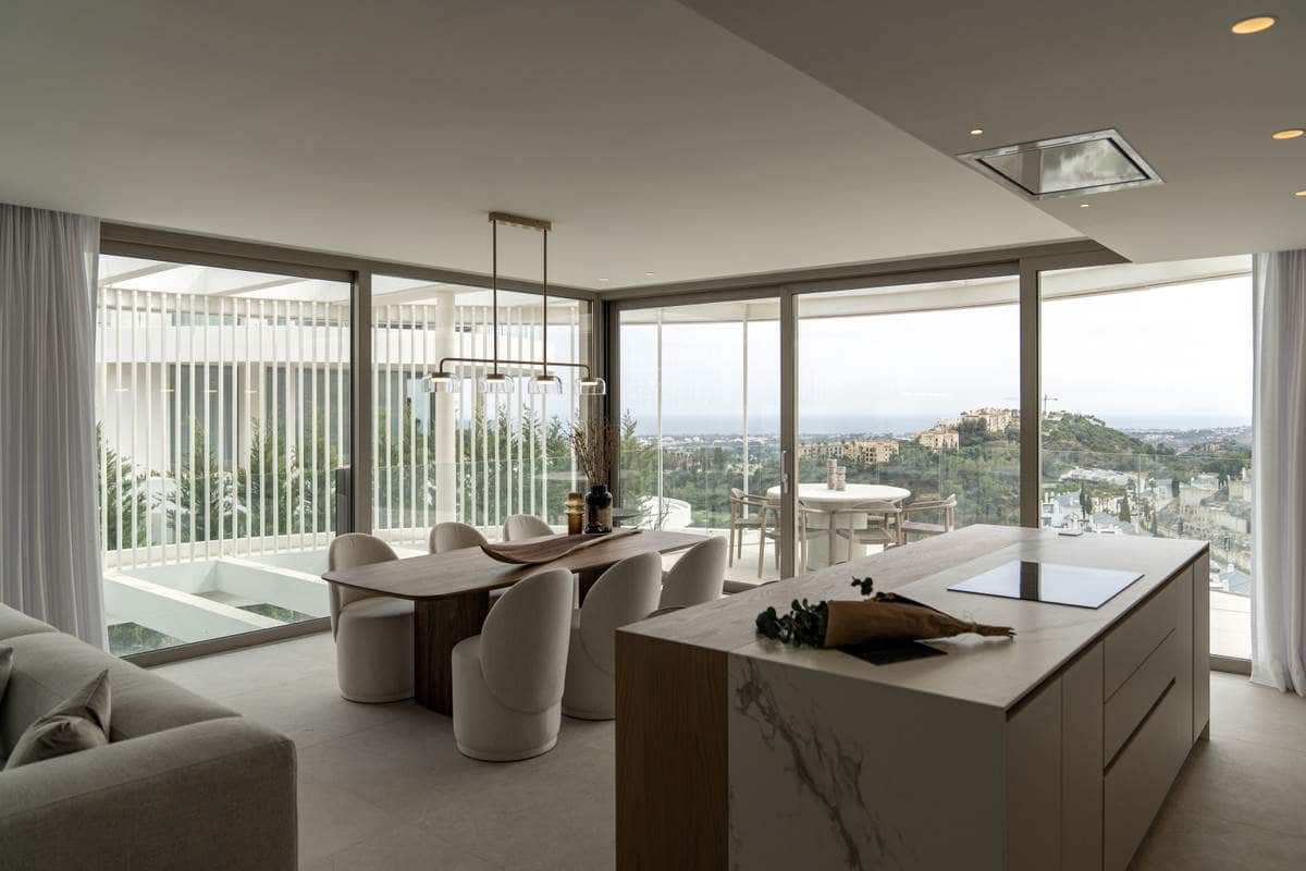 3 bedroom Apartment for sale in Marbella with pool garage - € 1,199,000 (Ref: 8633833)