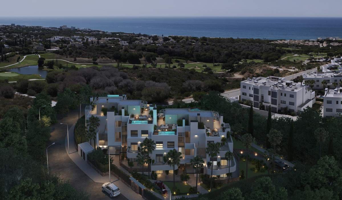 3 bedroom Apartment for sale in Marbella with pool garage - € 1,250,000 (Ref: 8675055)