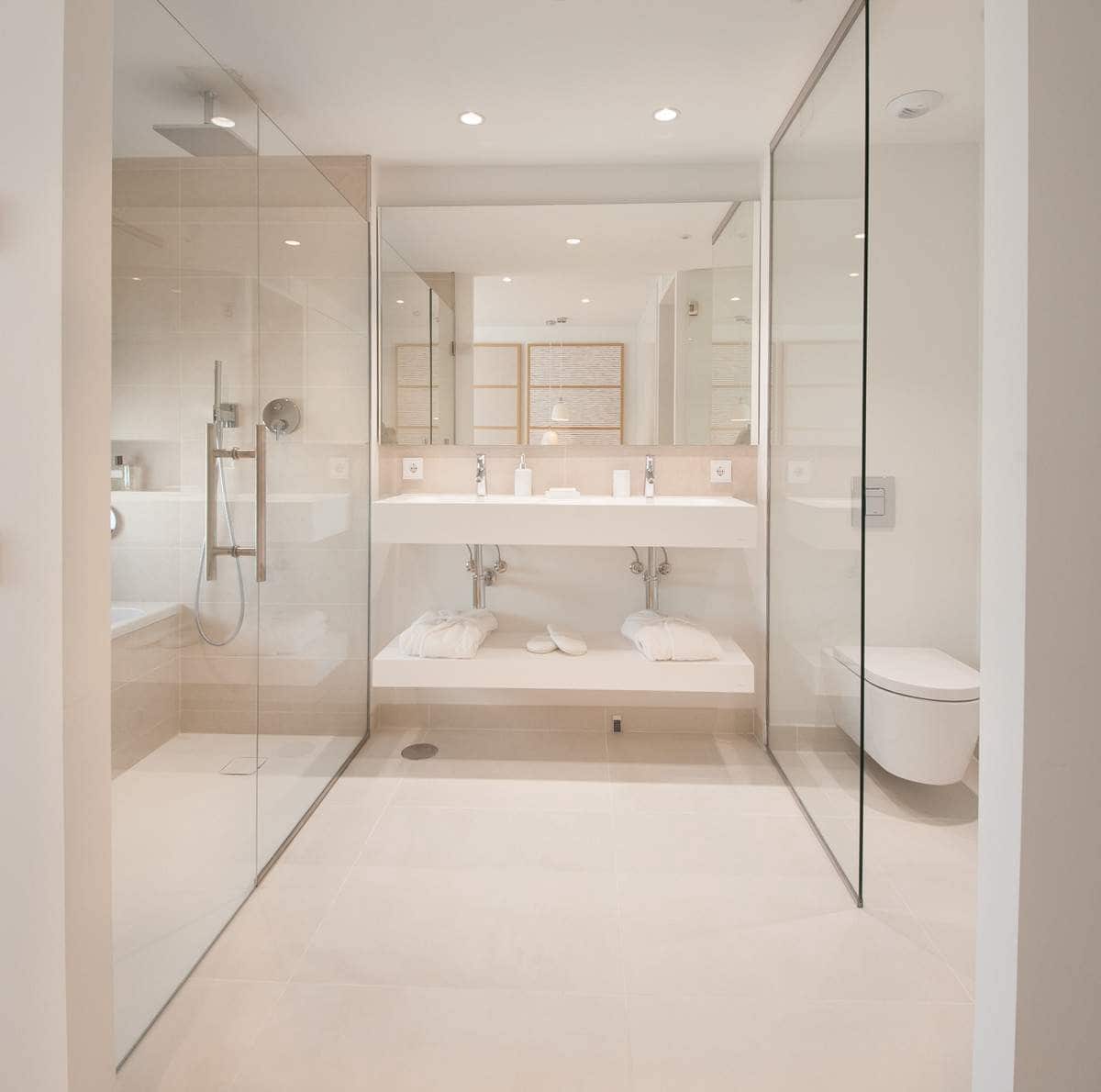 2 bedroom Apartment for sale in Fuengirola with pool garage - € 489,000 (Ref: 8681559)