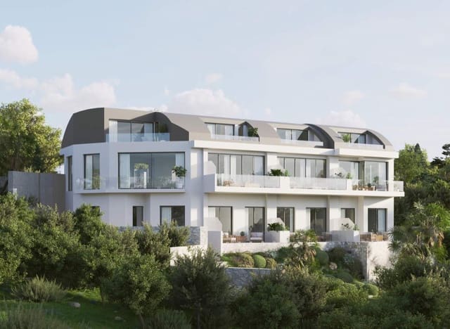 3 soveværelse Villa til salg i Fuengirola med swimmingpool garage - € 634.900 (Ref: 8861706)