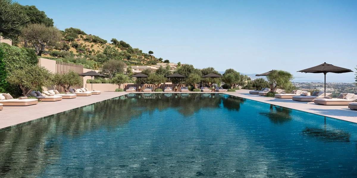 4 bedroom Apartment for sale in Benahavis with pool garage - € 2,400,000 (Ref: 8934611)