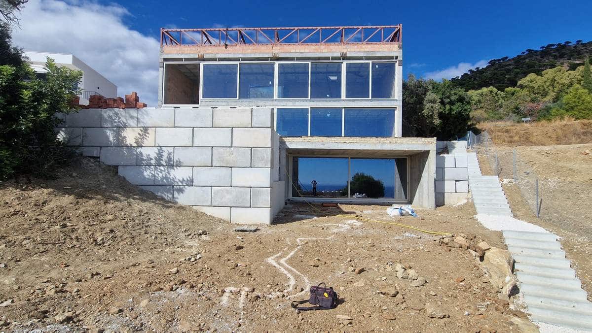 5 bedroom Villa for sale in Mijas with pool garage - € 1,599,000 (Ref: 9004231)