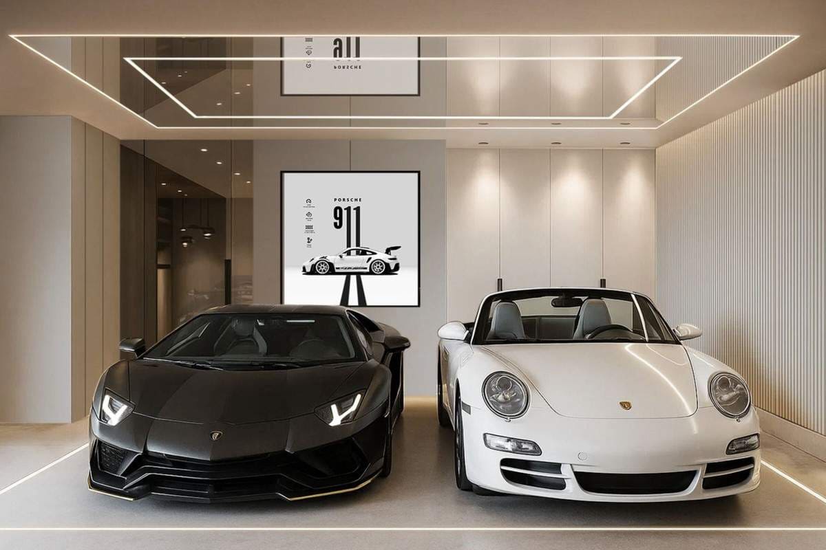 5 bedroom Villa for sale in Nueva Andalucia with pool garage - € 4,500,000 (Ref: 9047238)