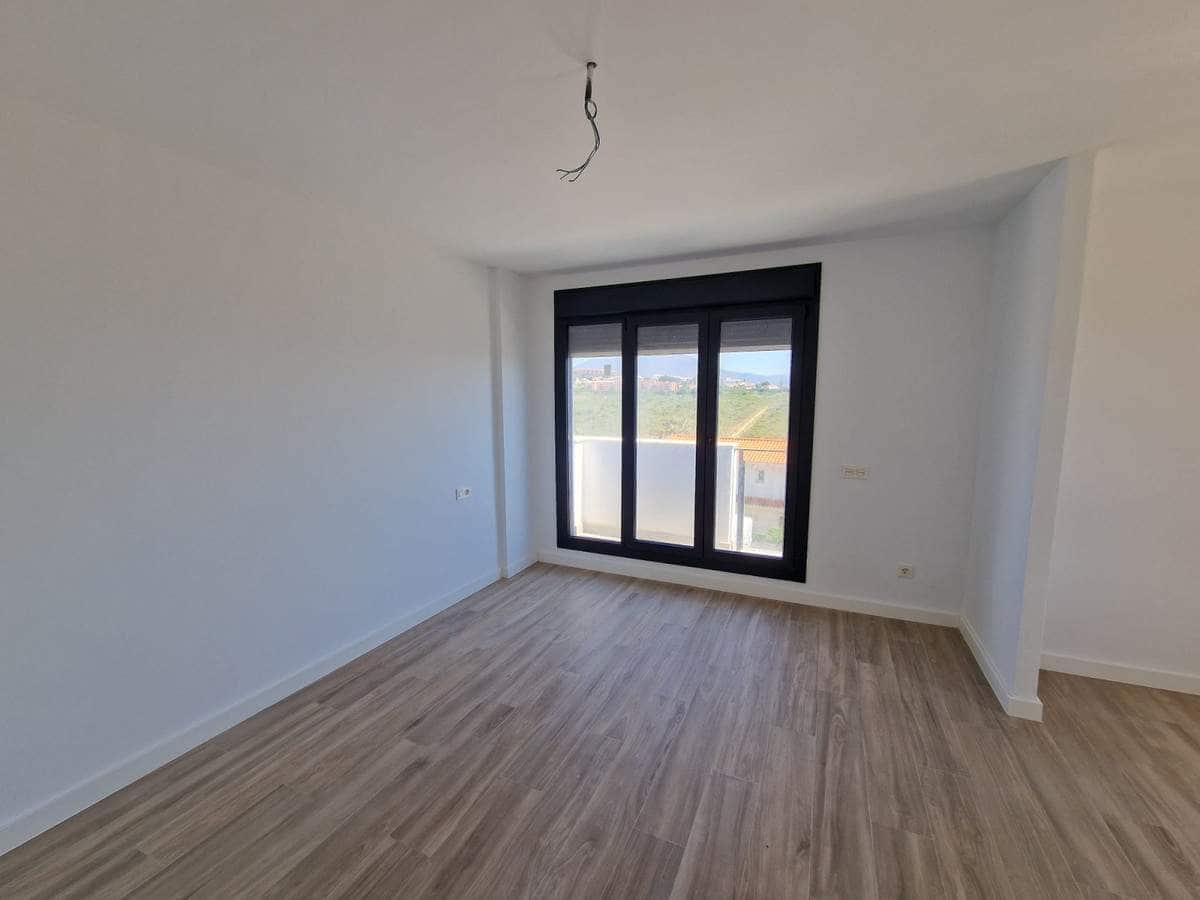 2 camera da letto Villa in vendita in Manilva con piscina garage - 385.000 € (Rif: 9117474)