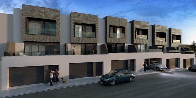 3 soveværelse Villa til salg i Antequera med swimmingpool garage - € 349.000 (Ref: 9162796)