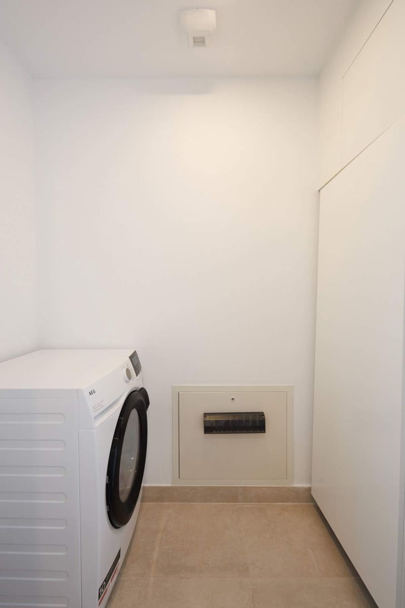 Apartamento de 2 habitaciones en Fuengirola en venta con piscina garaje - 948.500 € (Ref: 9170262)