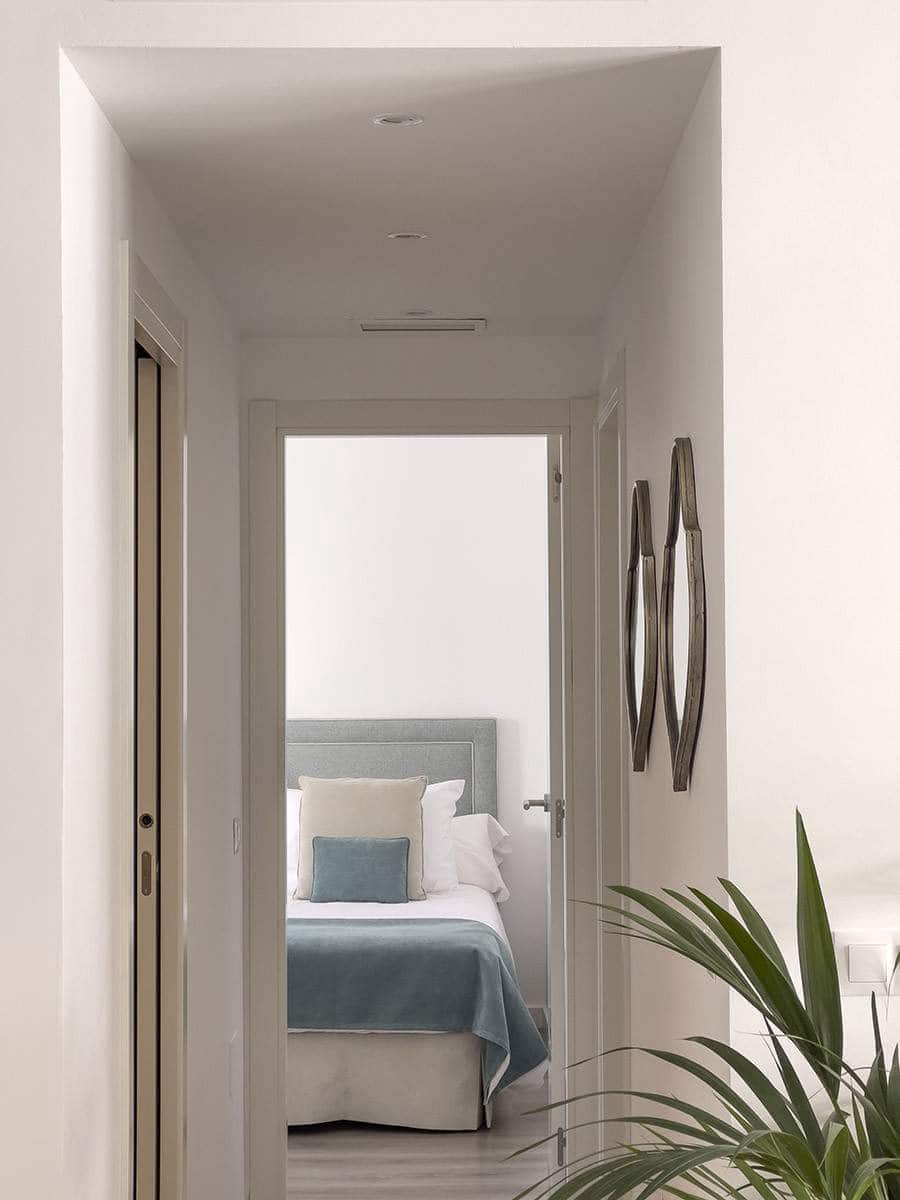 2 bedroom Apartment for sale in Marbella with pool garage - € 395,000 (Ref: 9180173)