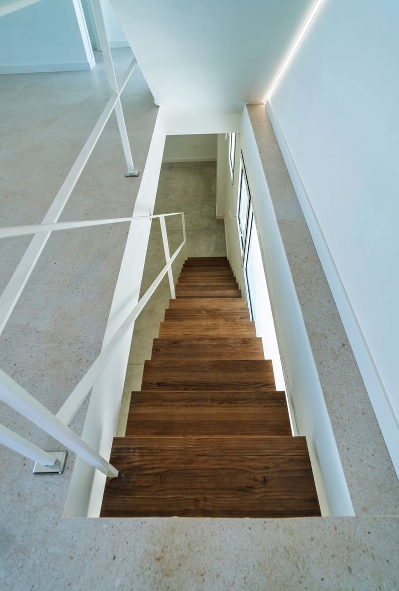 4 sypialnia Willa na sprzedaż w Pinos de Alhaurin z basenem garażem - 890 000 € (Ref: 9187445)