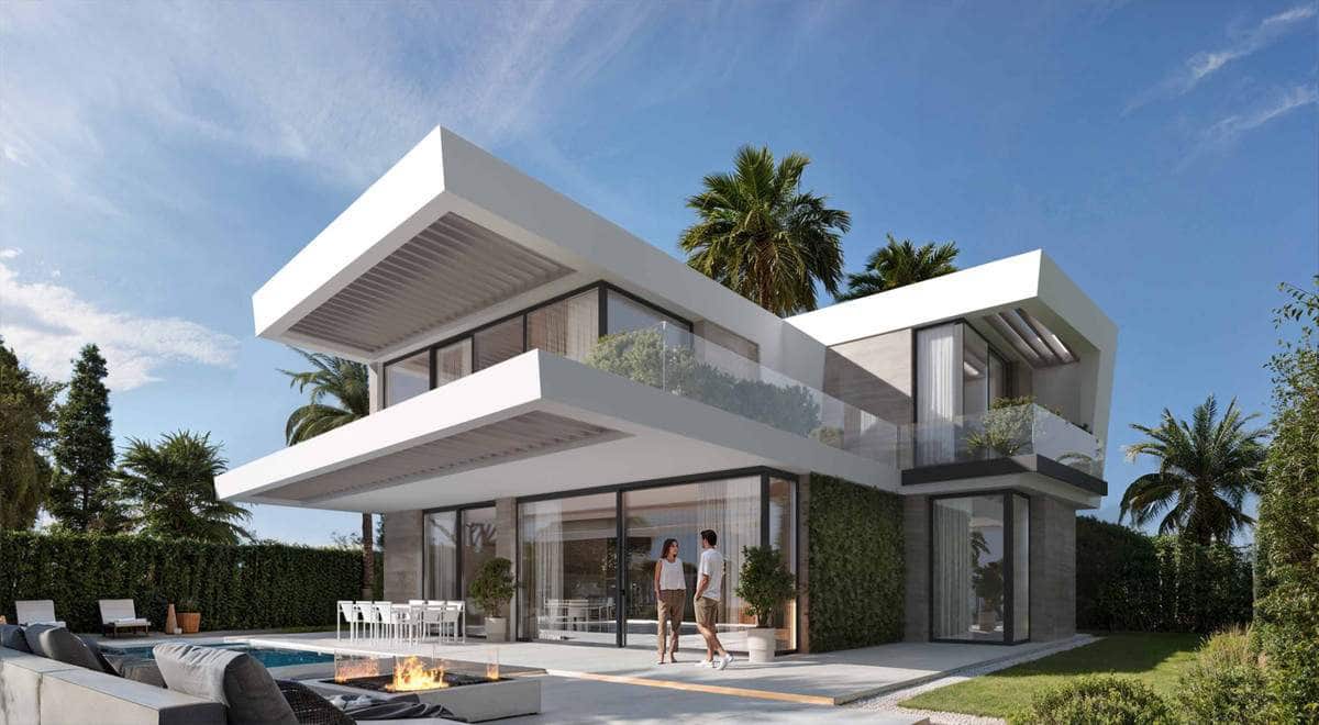 4 bedroom Villa for sale in Calahonda with pool garage - € 1,650,000 (Ref: 9325456)