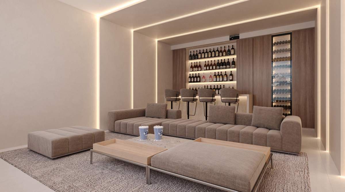 4 bedroom Villa for sale in Calahonda with pool garage - € 1,650,000 (Ref: 9325456)