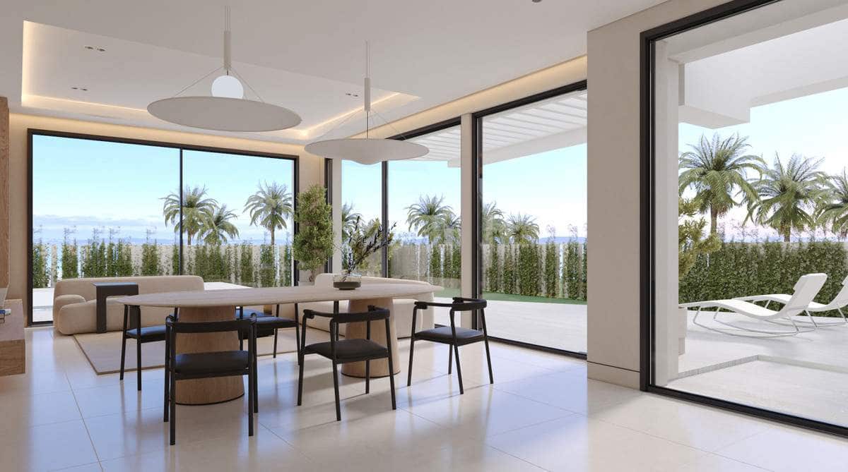 4 bedroom Villa for sale in Calahonda with pool garage - € 1,650,000 (Ref: 9325456)