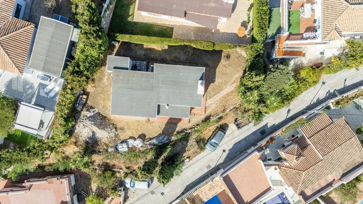 4 soverom Villa til salgs i Fuengirola med svømmebasseng garasje - € 1 750 000 (Ref: 9348574)