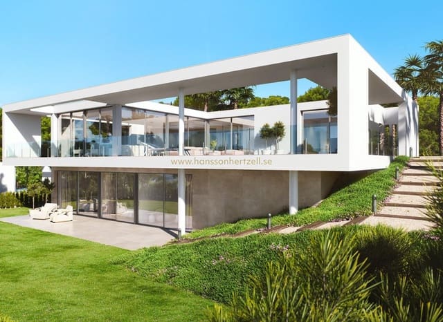 4 soveværelse Villa til salg i San Miguel de Salinas med swimmingpool - € 2.060.000 (Ref: 8418691)
