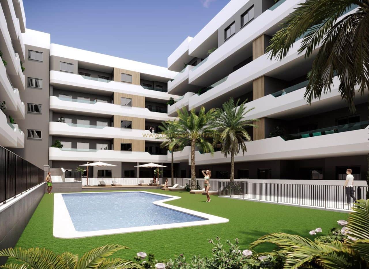 2 soveværelse Lejlighed til salg i Santa Pola med swimmingpool - € 260.000 (Ref: 9027503)
