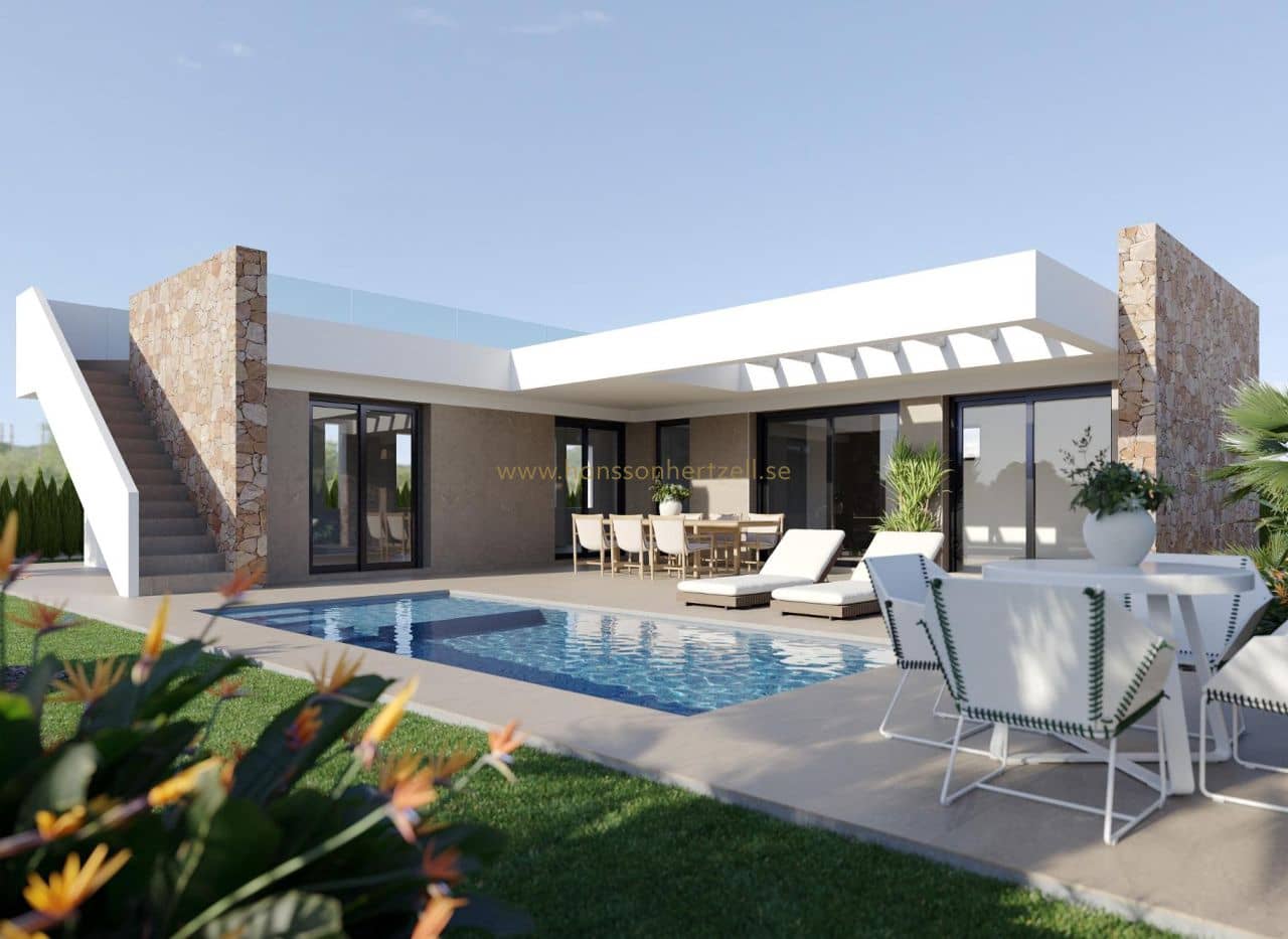 3 soveværelse Villa til salg i Hacienda del Alamo med swimmingpool - € 319.900 (Ref: 9027671)