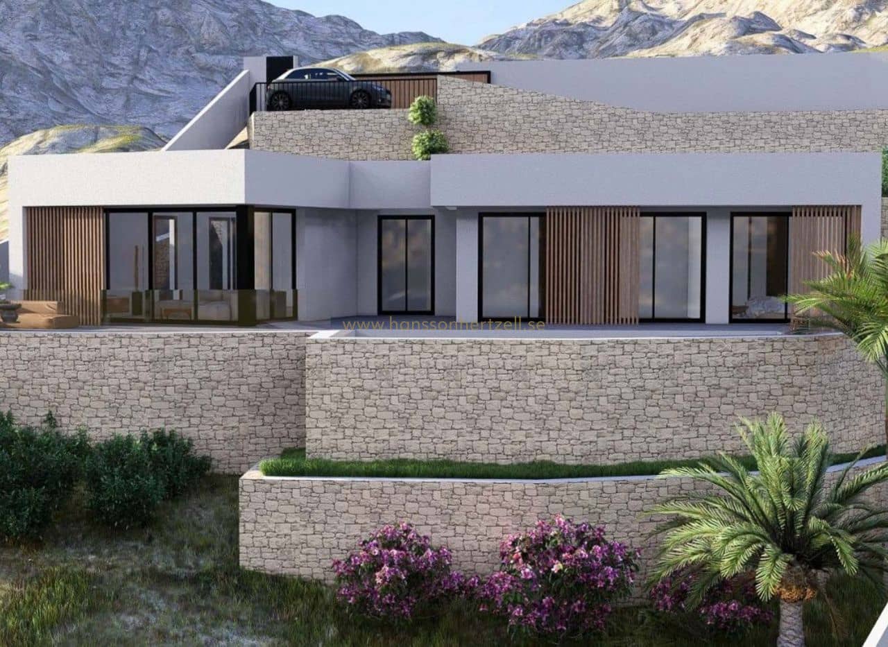 3 soveværelse Villa til salg i Monte Solana med swimmingpool - € 755.000 (Ref: 9037504)