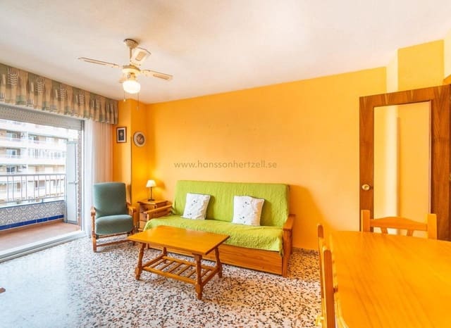 2 Zimmer Apartment zu verkaufen in Centro - Muelle Pesquero, Torrevieja mit Pool - 148.000 € (Ref: 9037591)