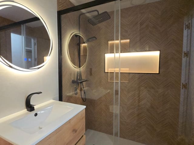 3 soveværelse Lejlighed til leje i Garbinet - Parque de las Avenidas, Alicante by med swimmingpool garage - € 1.200 (Ref: 10004117)