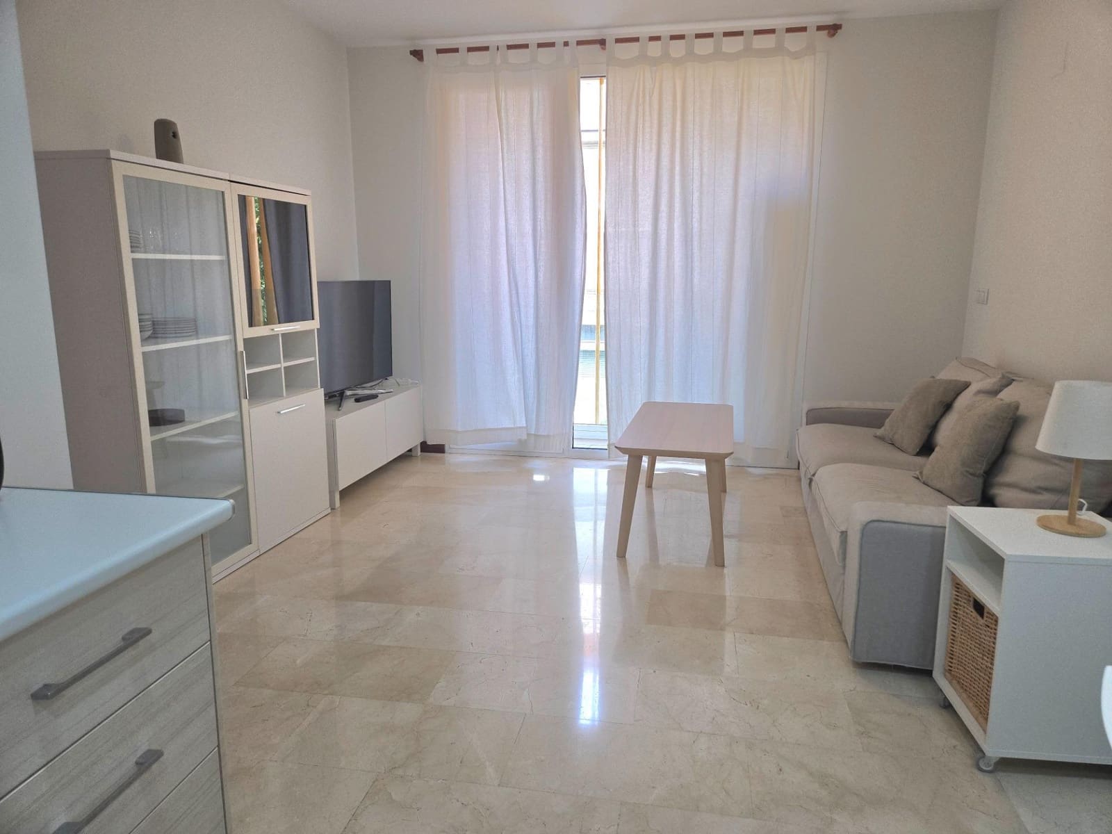 1 bedroom Flat for rent in Alicante / Alacant city with garage - € 925 (Ref: 10031966)