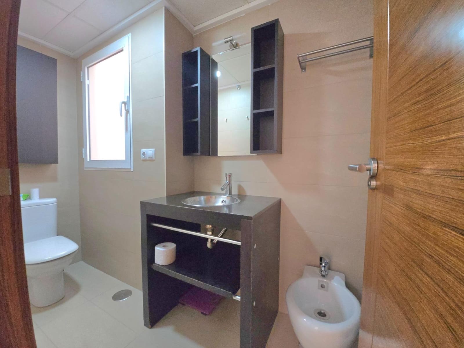 1 bedroom Flat for rent in Alicante / Alacant city with garage - € 925 (Ref: 10031966)